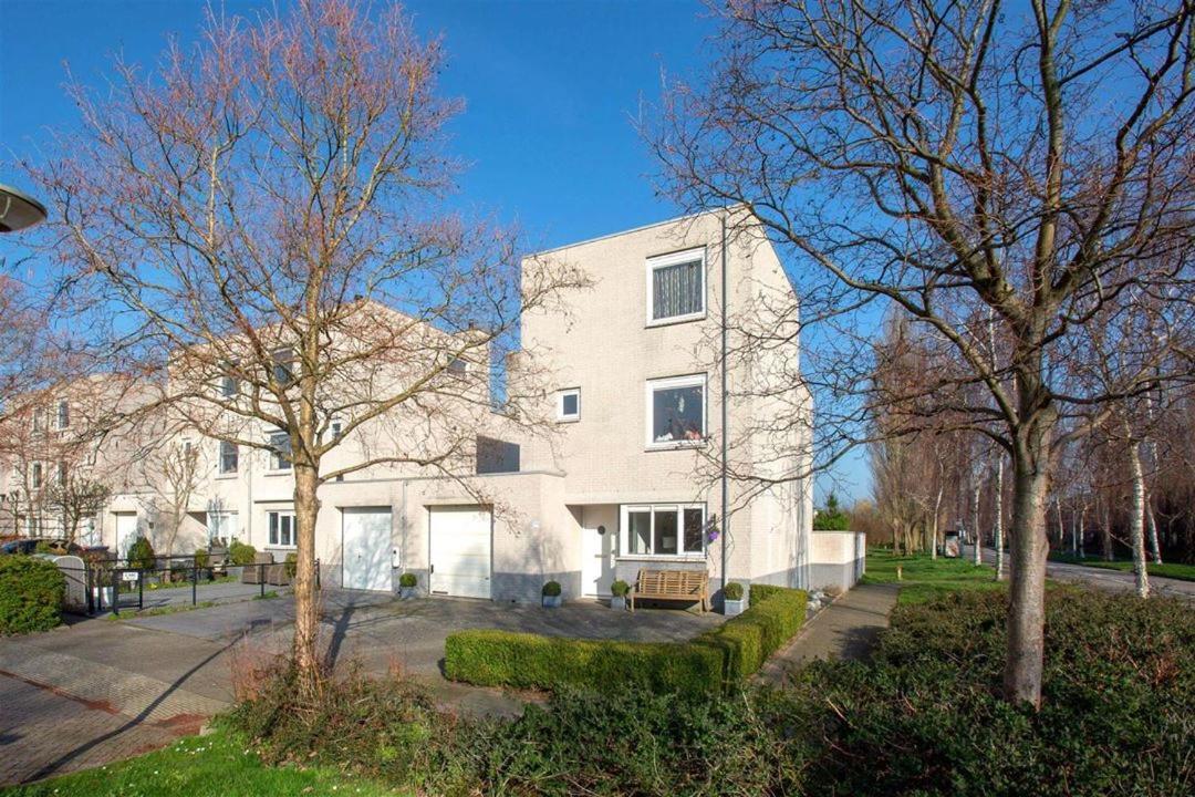 Homestay Little Amsterdam